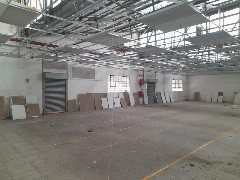 To Let Commercial Property for Rent in North End Eastern Cape